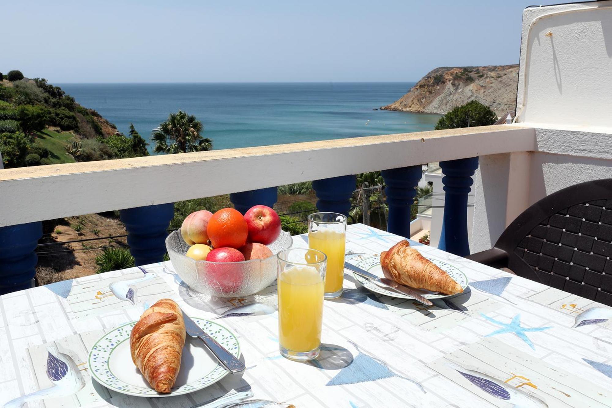 Akisol Apartments In Burgau Budens Pokoj fotografie